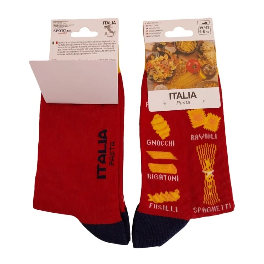 NWT RARE ‘Italia Pasta’ printed crew socks in Red OS